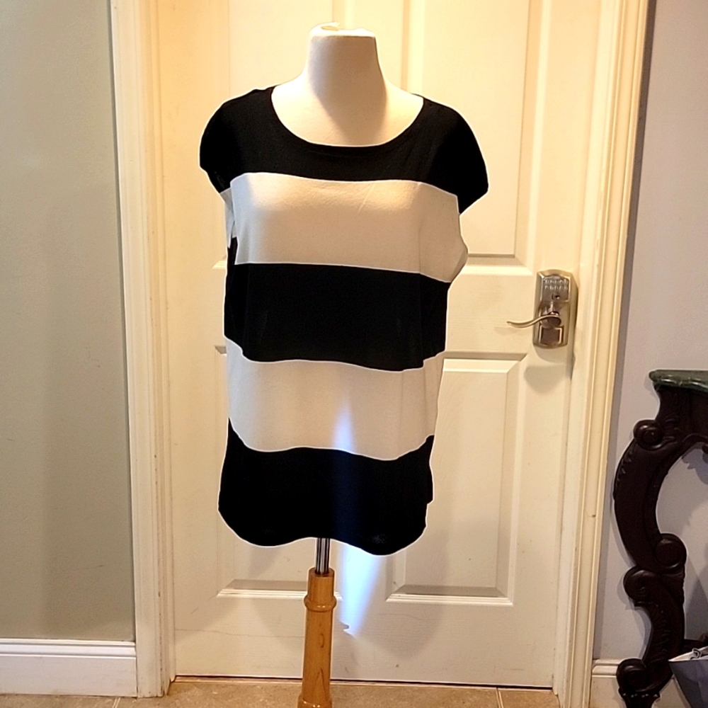 ANNE KLEIN Top